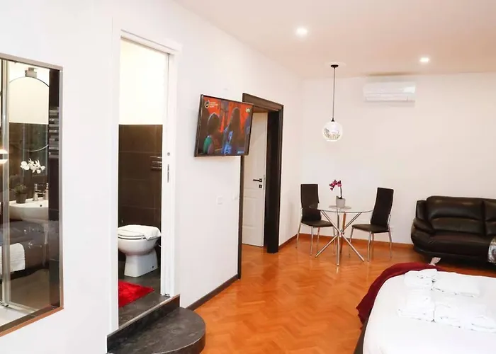 Apartment Black Enchanting Jacuzzi Trastevere *